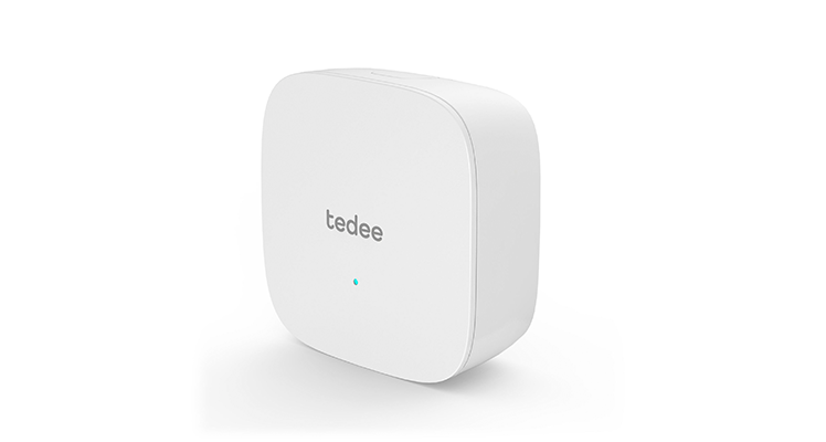 weißes kompaktes gerät, kabelloser router, modem, türkisfarbenen hintergrund, minimales design, WLAN-Repeater, Mesh-WLAN, klein, weiß, LED-Anzeige